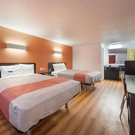 Motel 6-Hamburg, Ny מראה חיצוני תמונה