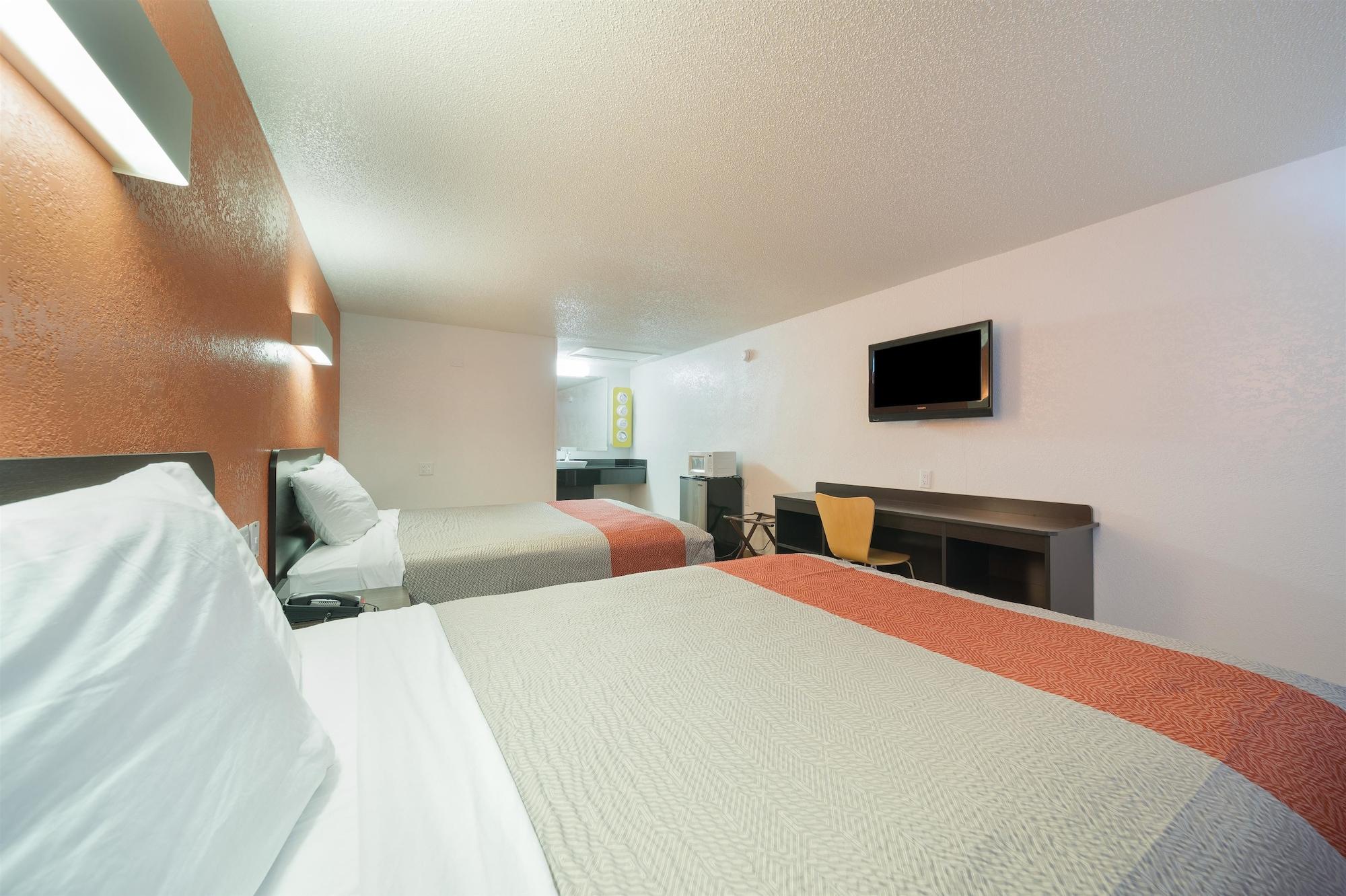 Motel 6-Hamburg, Ny מראה חיצוני תמונה