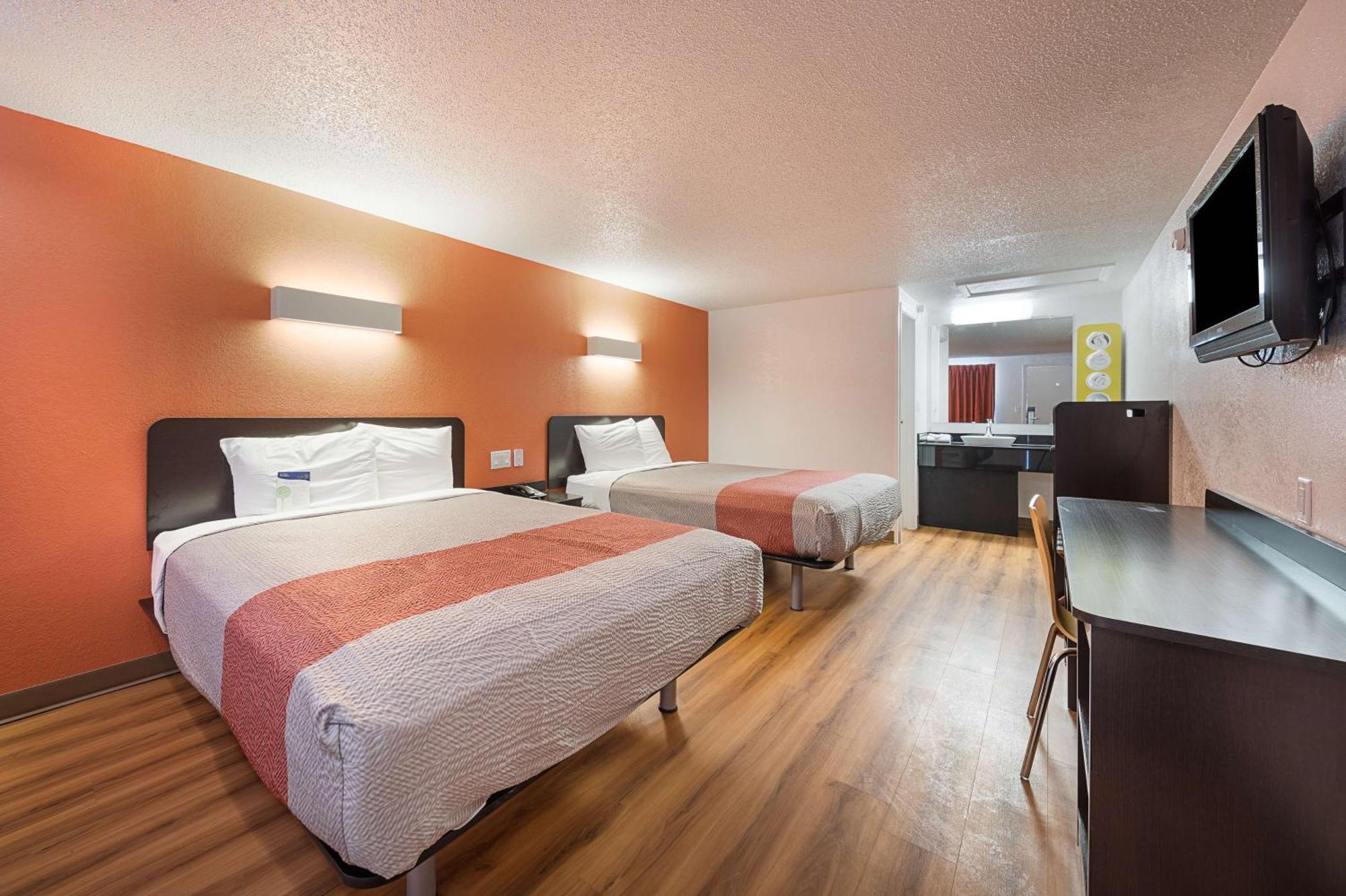 Motel 6-Hamburg, Ny מראה חיצוני תמונה