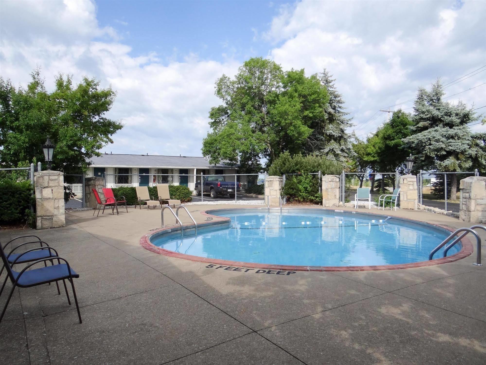 Motel 6-Hamburg, Ny מראה חיצוני תמונה
